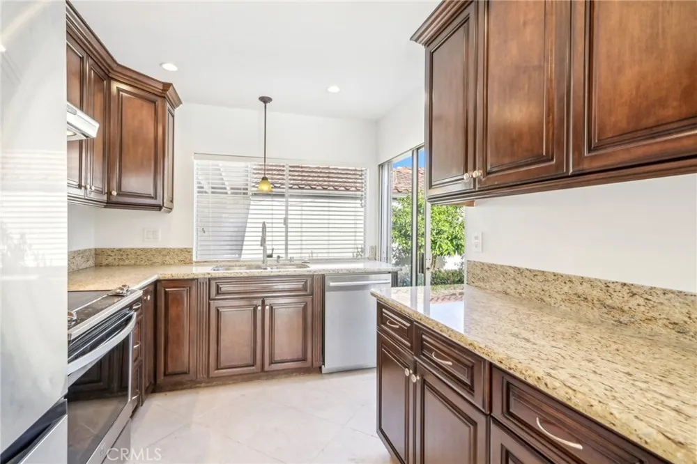 19535 Rinaldi Street #44 Porter Ranch, CA 91326
