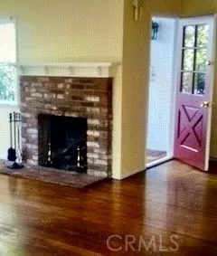 4419 Calhoun Sherman Oaks, CA 91423
