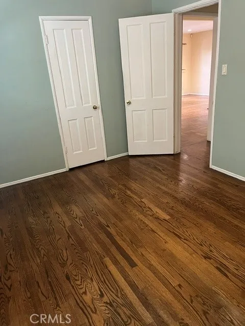 4419 Calhoun Sherman Oaks, CA 91423