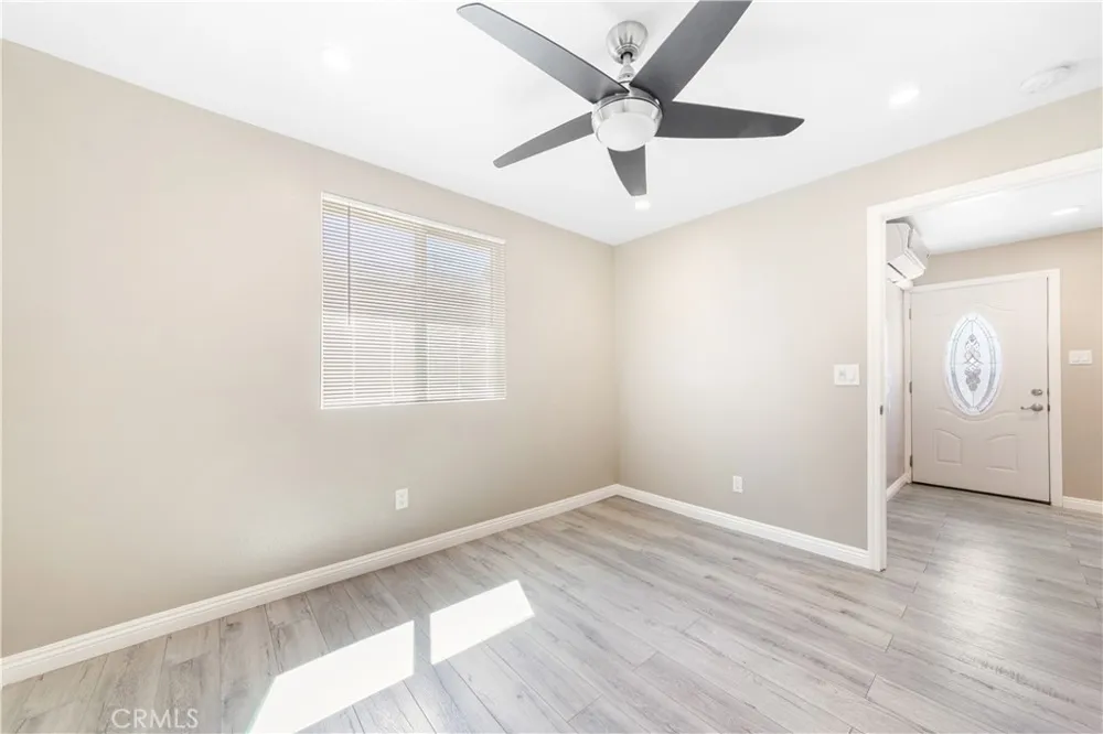 13200 Wentworth Street Arleta, CA 91331