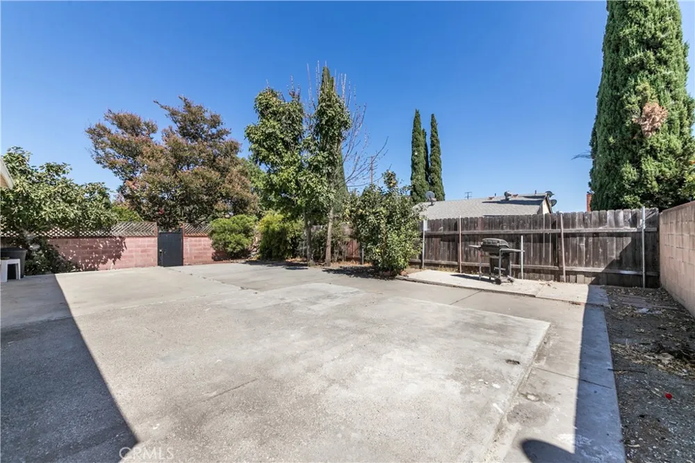 13200 Wentworth Street Arleta, CA 91331