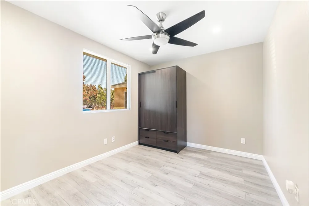 13200 Wentworth Street Arleta, CA 91331