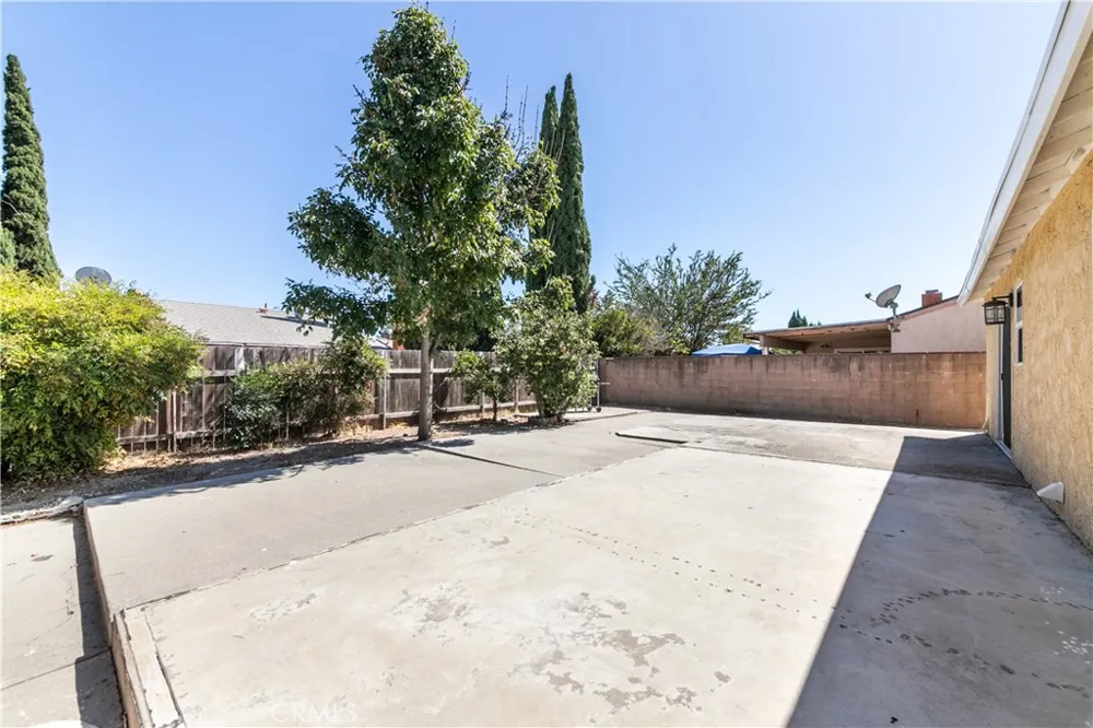 13200 Wentworth Street Arleta, CA 91331