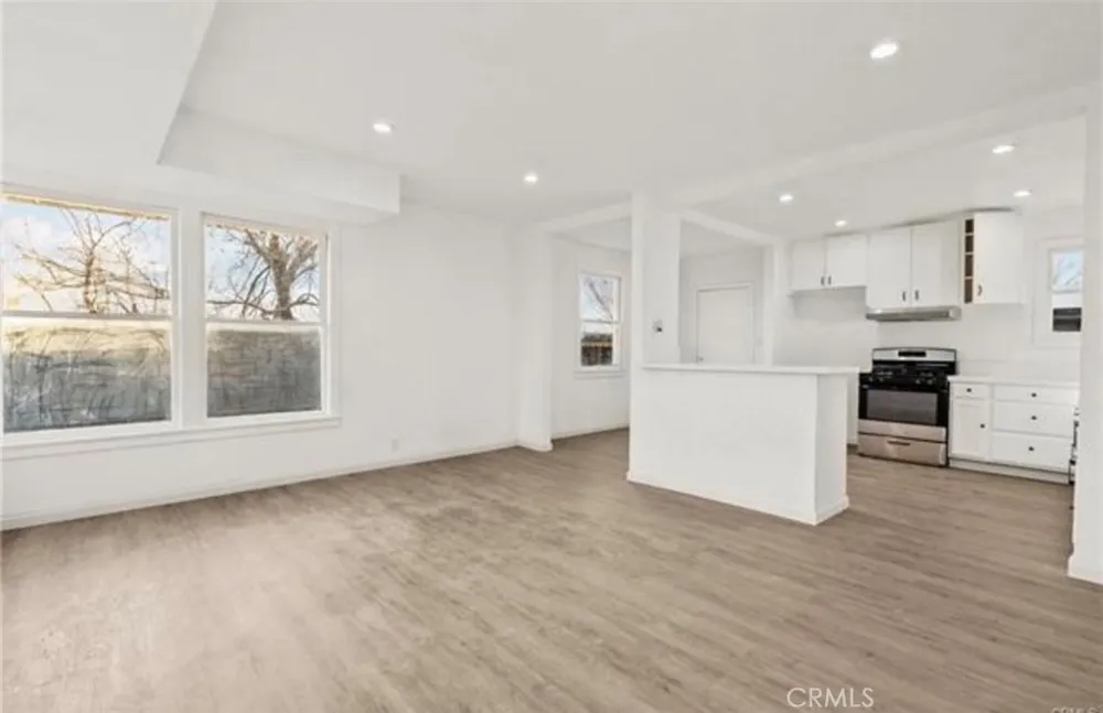 13057 Davenport Edwards, CA 93523