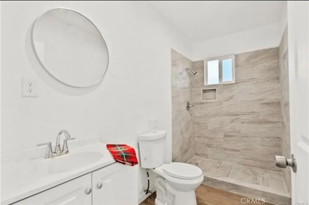 13057 Davenport Edwards, CA 93523