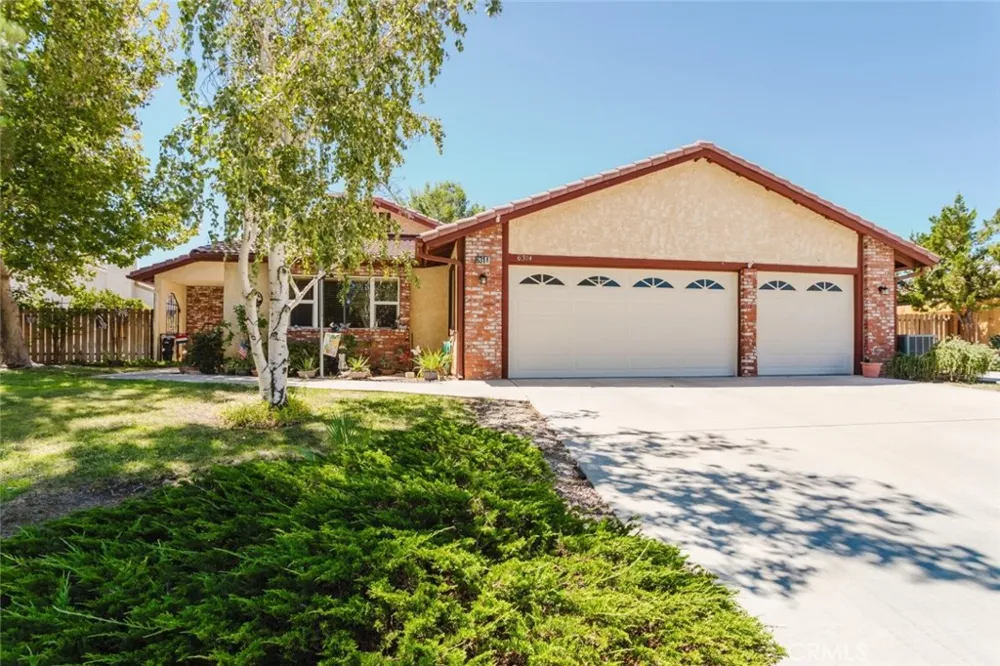 6314 Almond Valley Way Quartz Hill, CA 93536