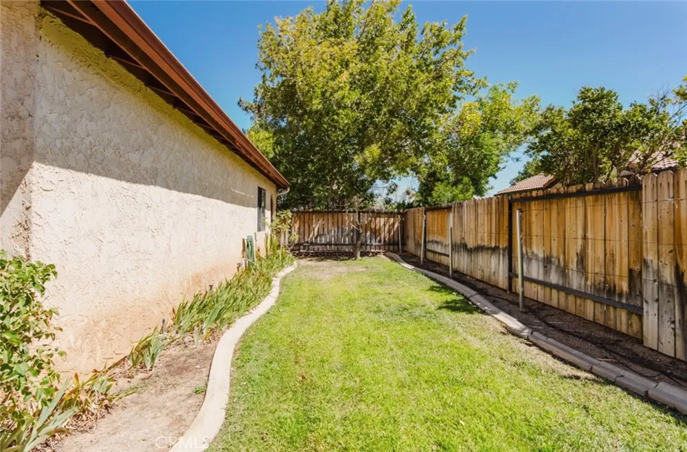 6314 Almond Valley Way Quartz Hill, CA 93536