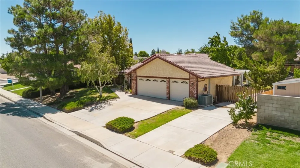 6314 Almond Valley Way Quartz Hill, CA 93536
