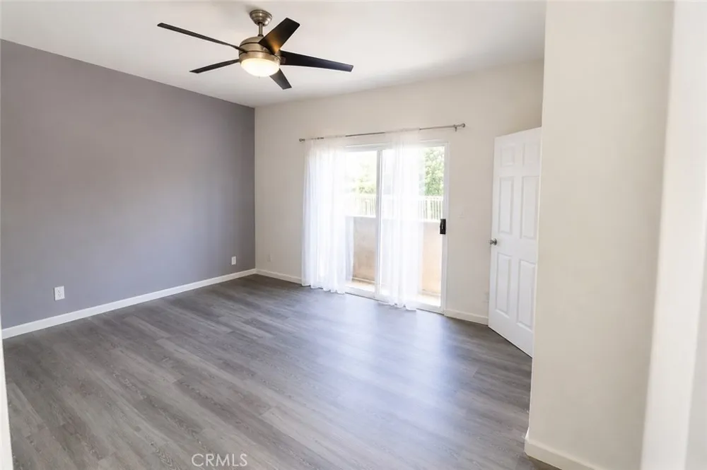 13600 Foothill Sylmar, CA 91342
