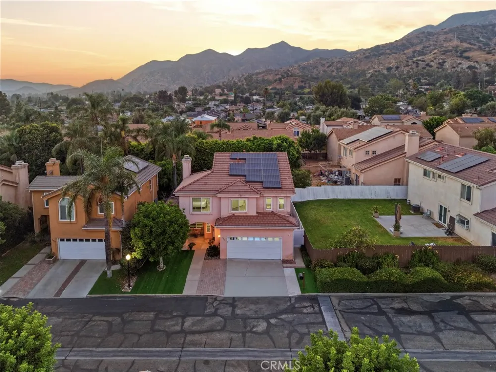 13638 Dronfield Avenue Sylmar, CA 91342