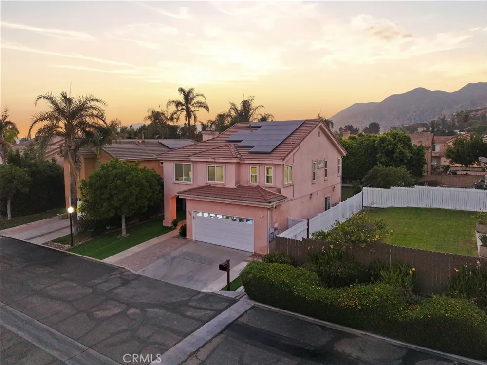 13638 Dronfield Avenue Sylmar, CA 91342