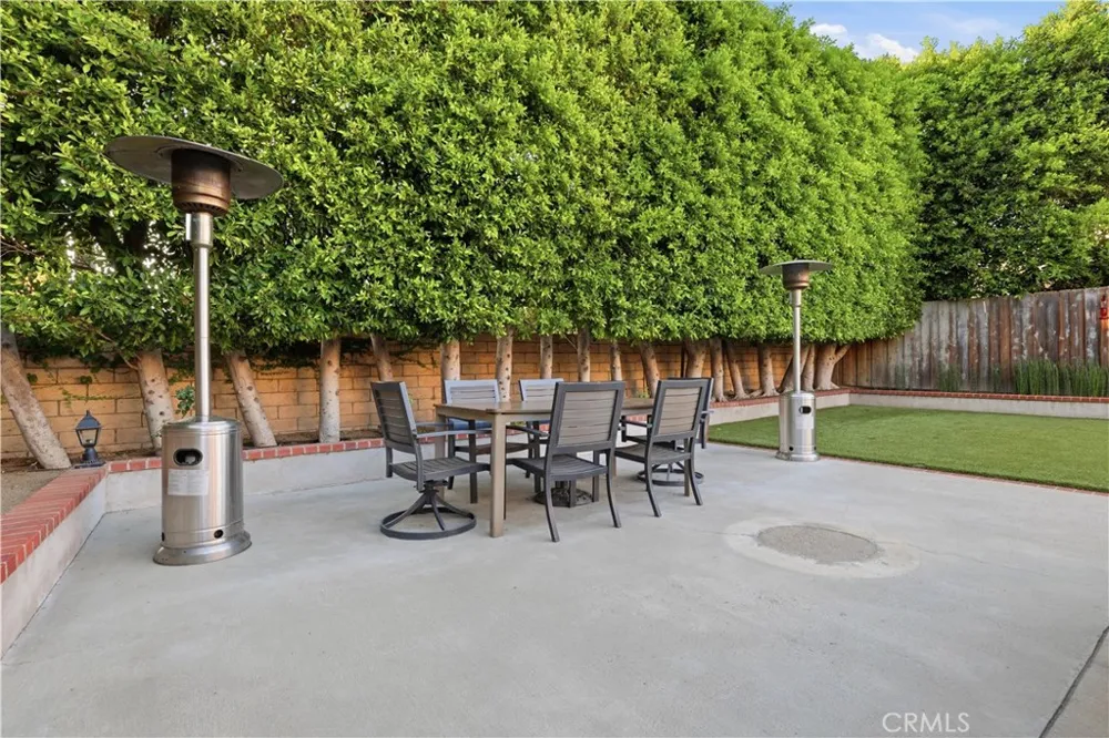 13638 Dronfield Avenue Sylmar, CA 91342