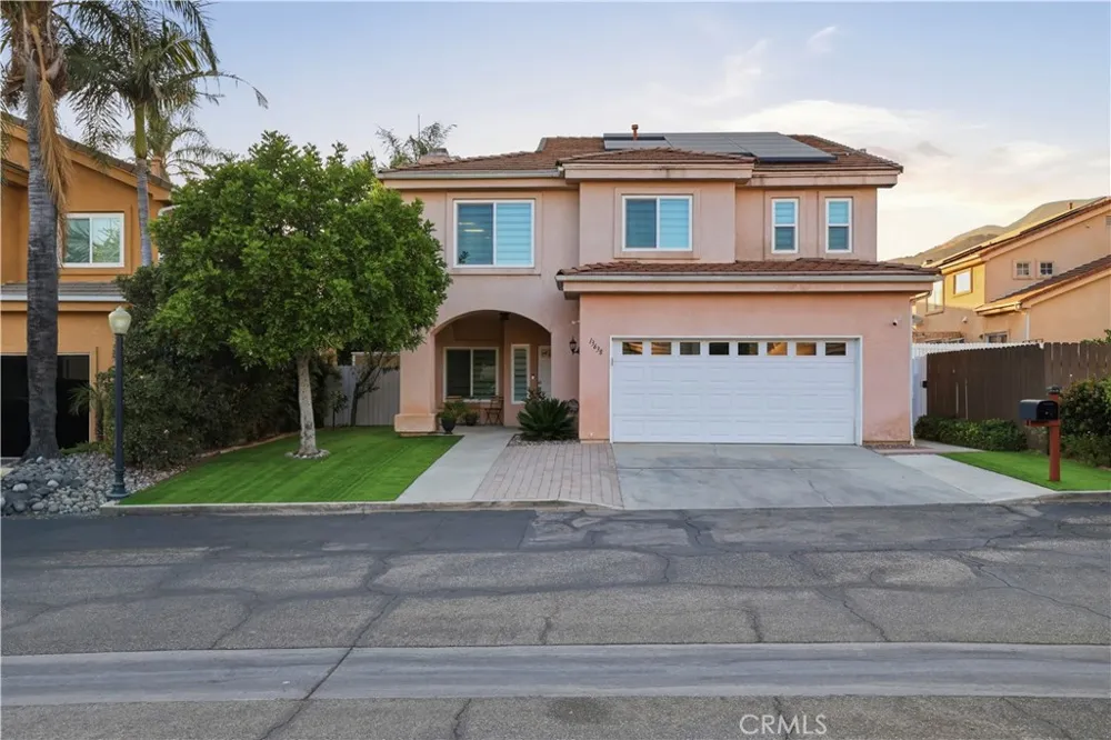 13638 Dronfield Avenue Sylmar, CA 91342