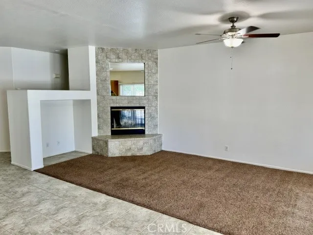 2759 Legends Lancaster, CA 93536