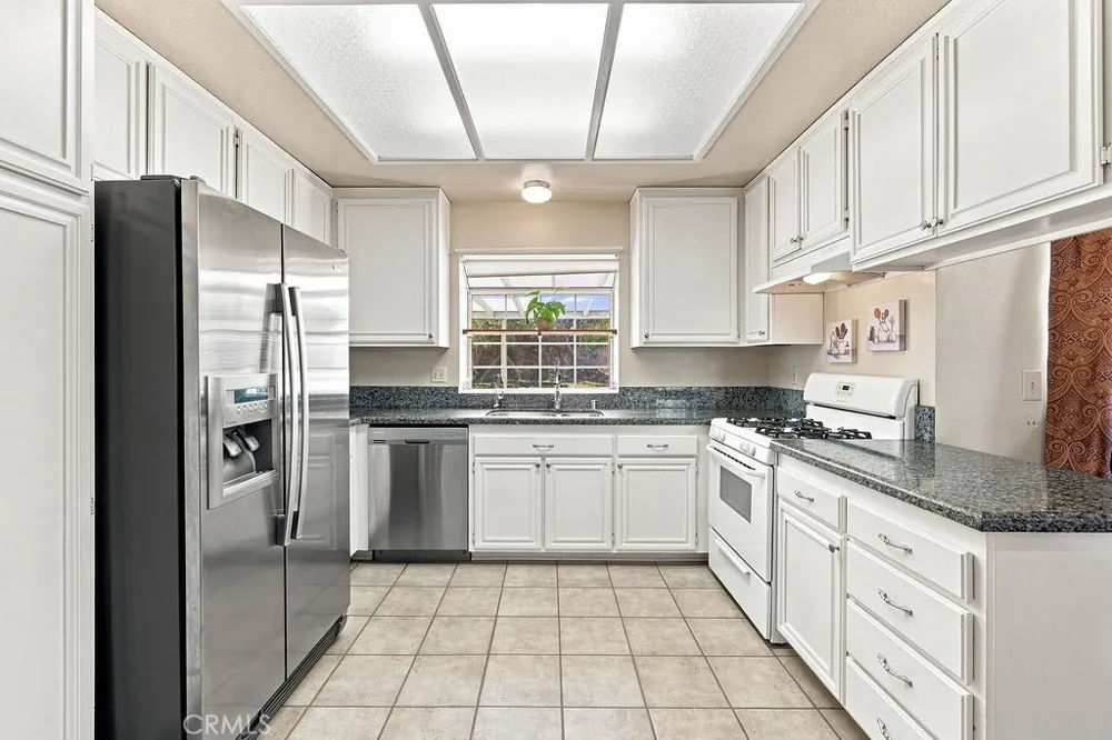 42515 Carriage Way Quartz Hill, CA 93536