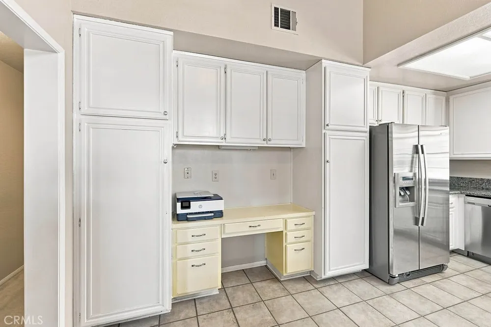 42515 Carriage Way Quartz Hill, CA 93536