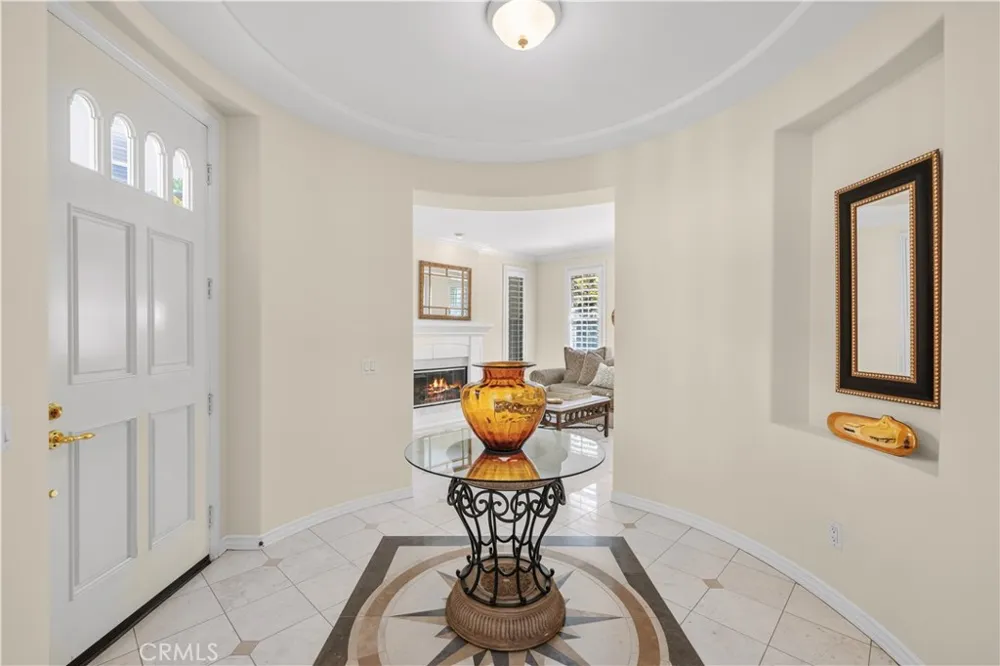 26839 Augusta Valencia, CA 91355