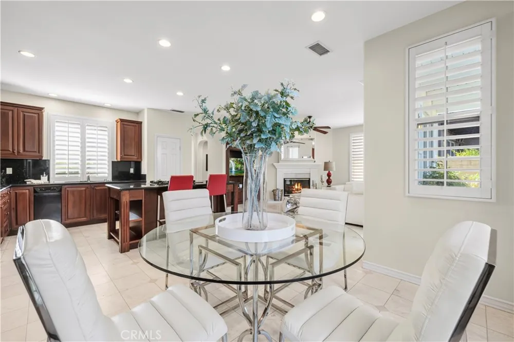 26839 Augusta Valencia, CA 91355