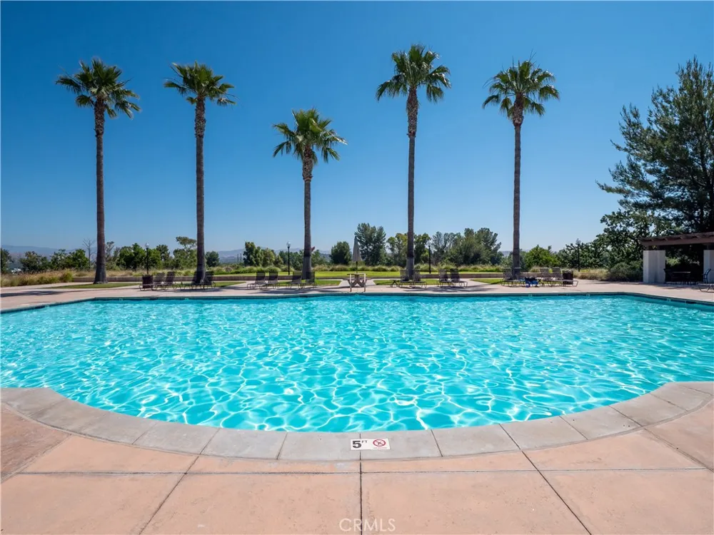 26839 Augusta Valencia, CA 91355