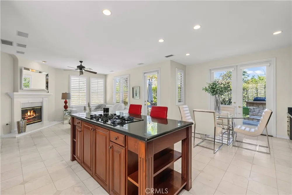 26839 Augusta Valencia, CA 91355