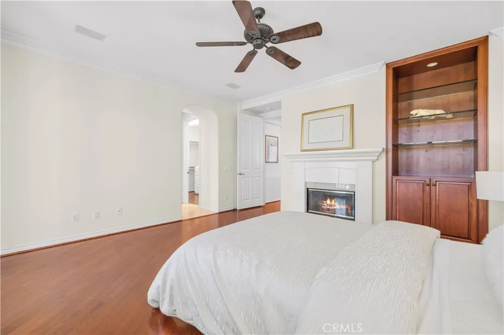 26839 Augusta Valencia, CA 91355