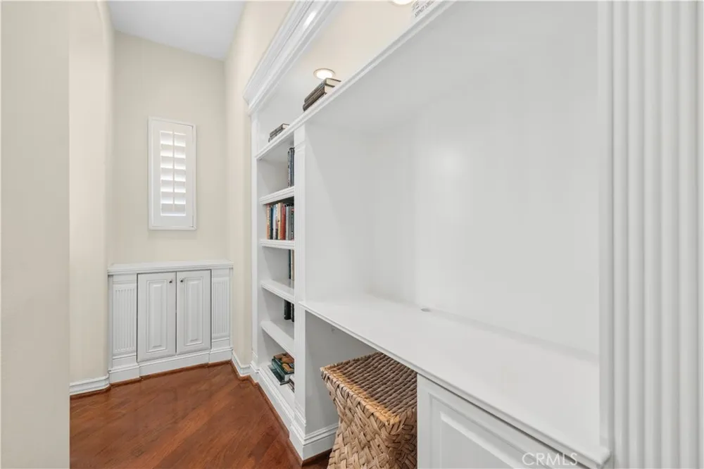 26839 Augusta Valencia, CA 91355
