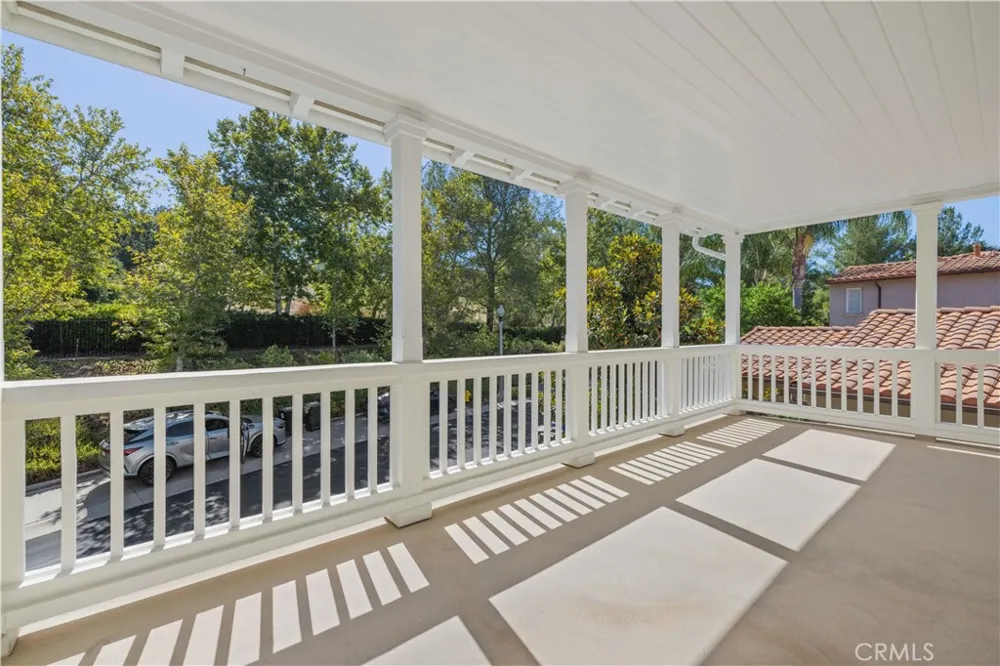 26839 Augusta Valencia, CA 91355