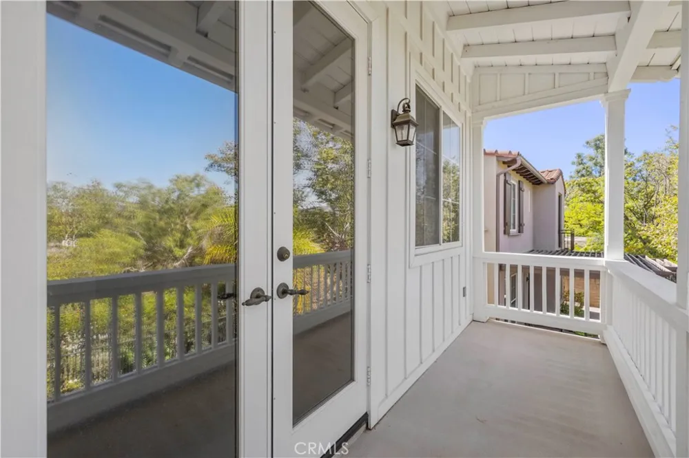 26839 Augusta Valencia, CA 91355