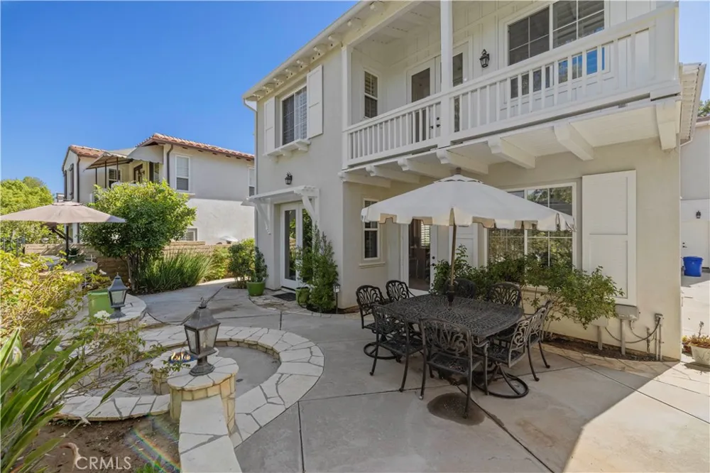 26839 Augusta Valencia, CA 91355