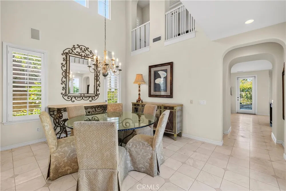 26839 Augusta Valencia, CA 91355