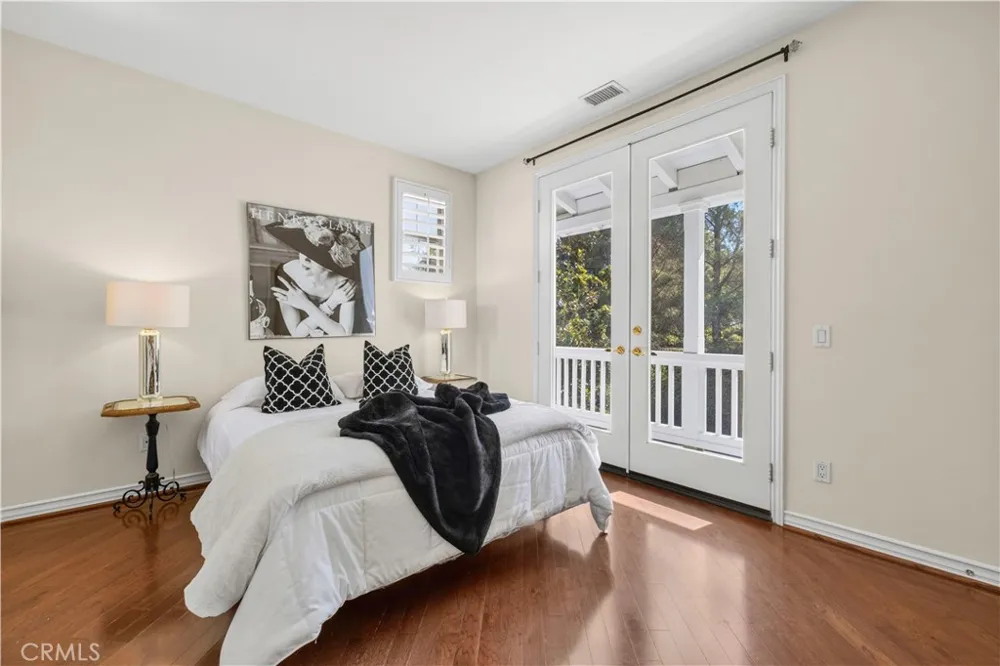26839 Augusta Valencia, CA 91355