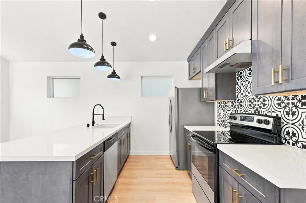 2801 Jeffries #1-4 Cypress Park, CA 90065