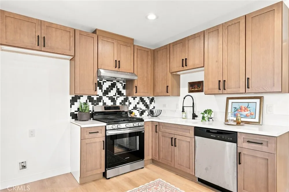 2801 Jeffries #1-4 Cypress Park, CA 90065
