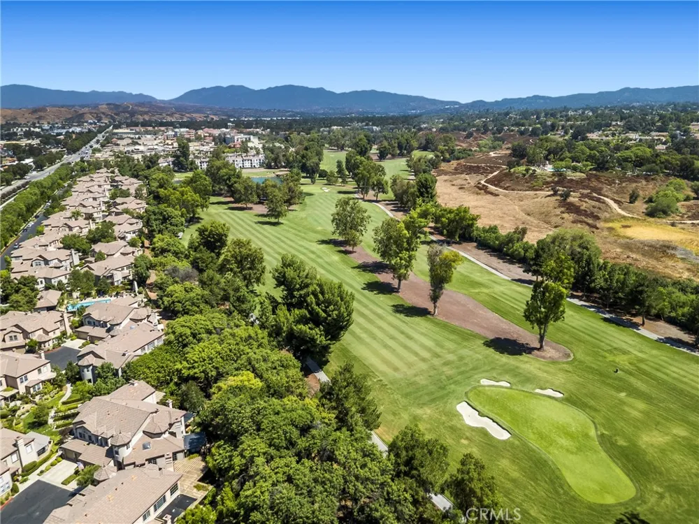 26803 Matisse Valencia, CA 91355