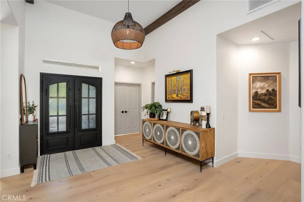 15263 Saddleback Road Canyon Country, CA 91387