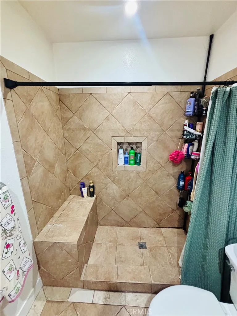 14265 TERRABELLA  ST  48 Panorama City, CA 91402