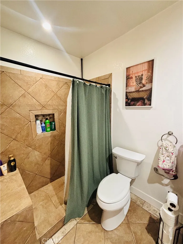 14265 TERRABELLA  ST  48 Panorama City, CA 91402