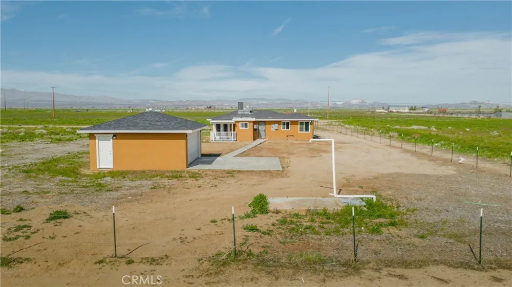 49040 70th Street W Lancaster, CA 93536
