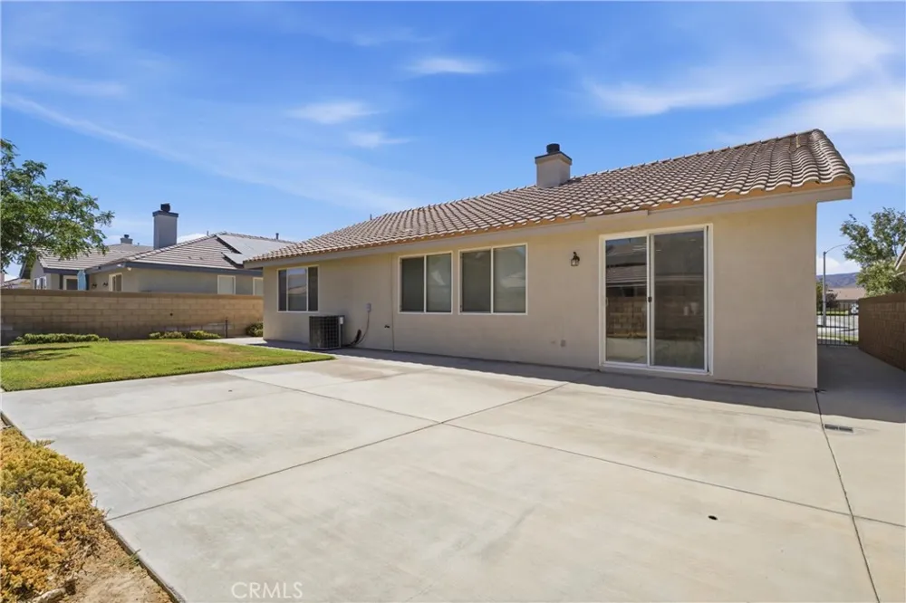 6251 W Avenue J9 Lancaster, CA 93536