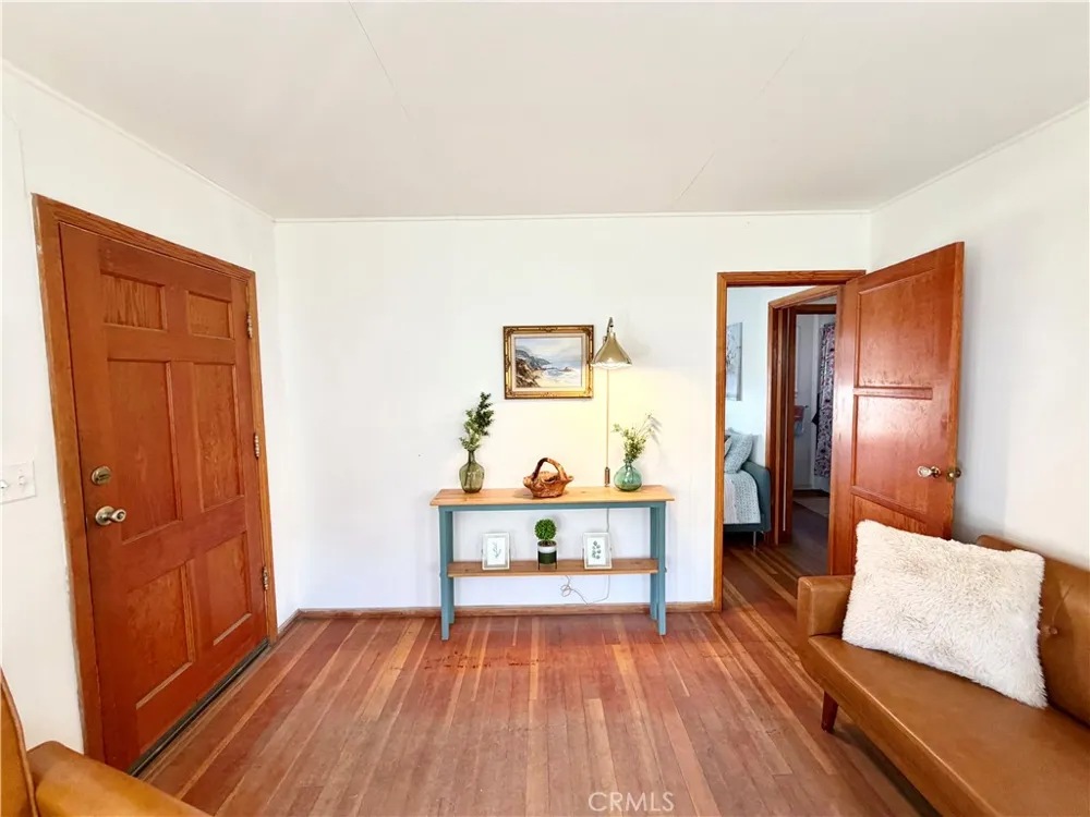 4244 Spruce Frazier Park, CA 93225