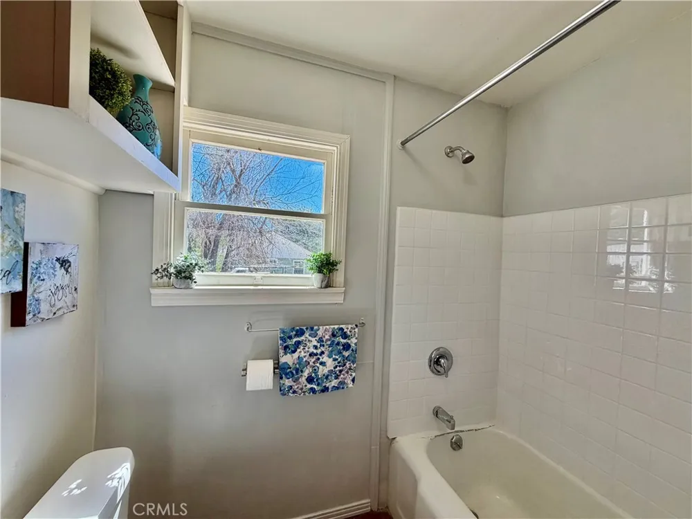 4244 Spruce Frazier Park, CA 93225