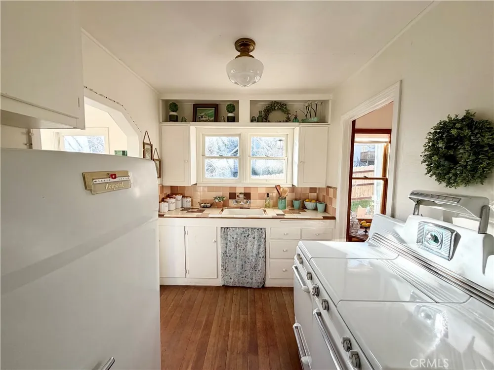 4244 Spruce Frazier Park, CA 93225