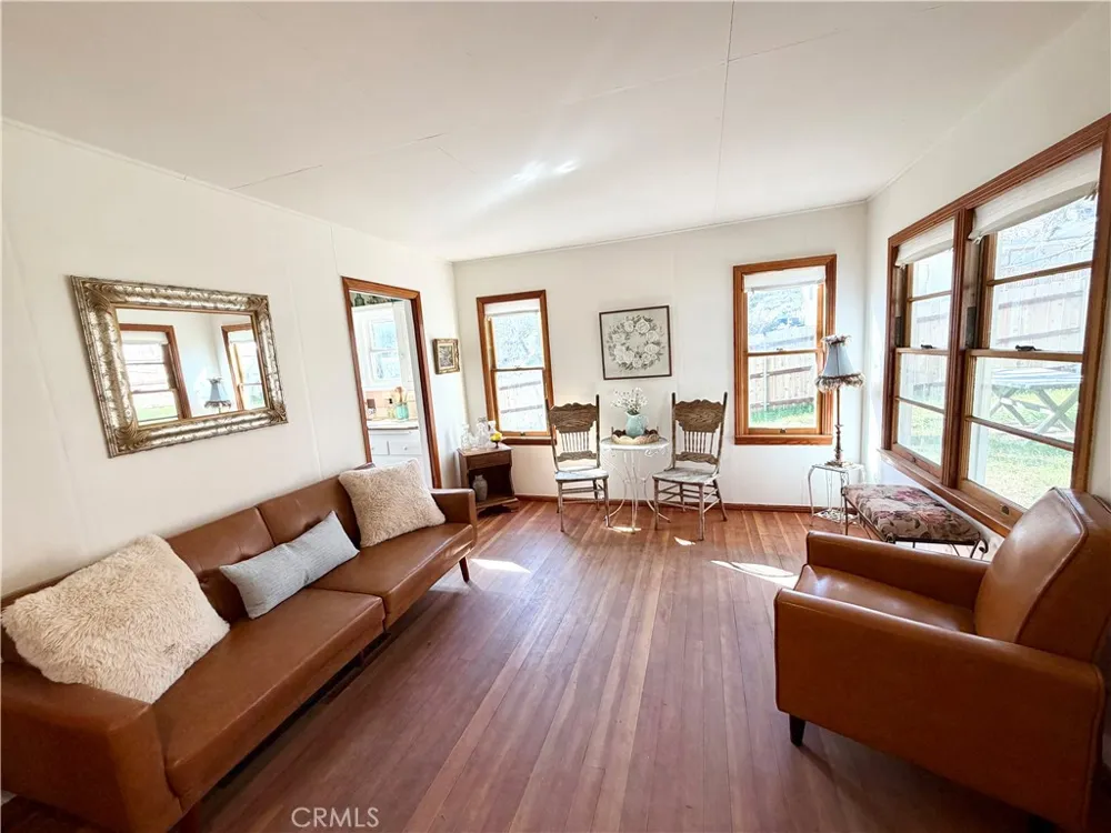 4244 Spruce Frazier Park, CA 93225