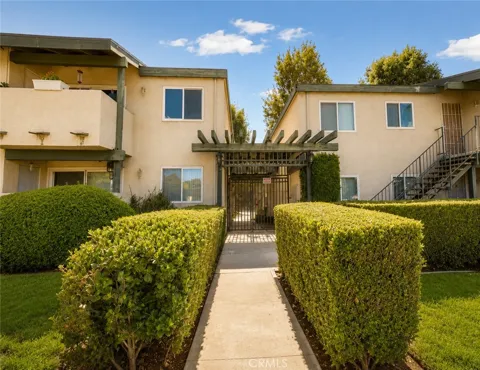 10636 Woodley #43