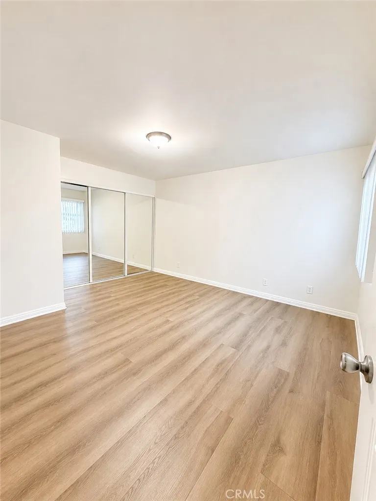 10636 Woodley #43 Granada Hills, CA 91344