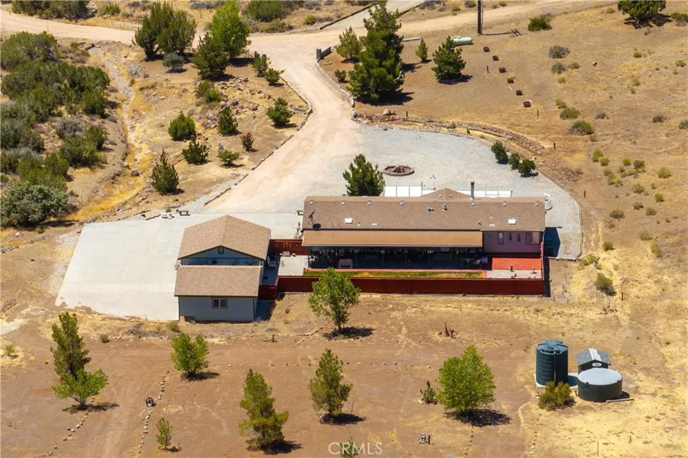 24900 Ponderosa Tehachapi, CA 93561