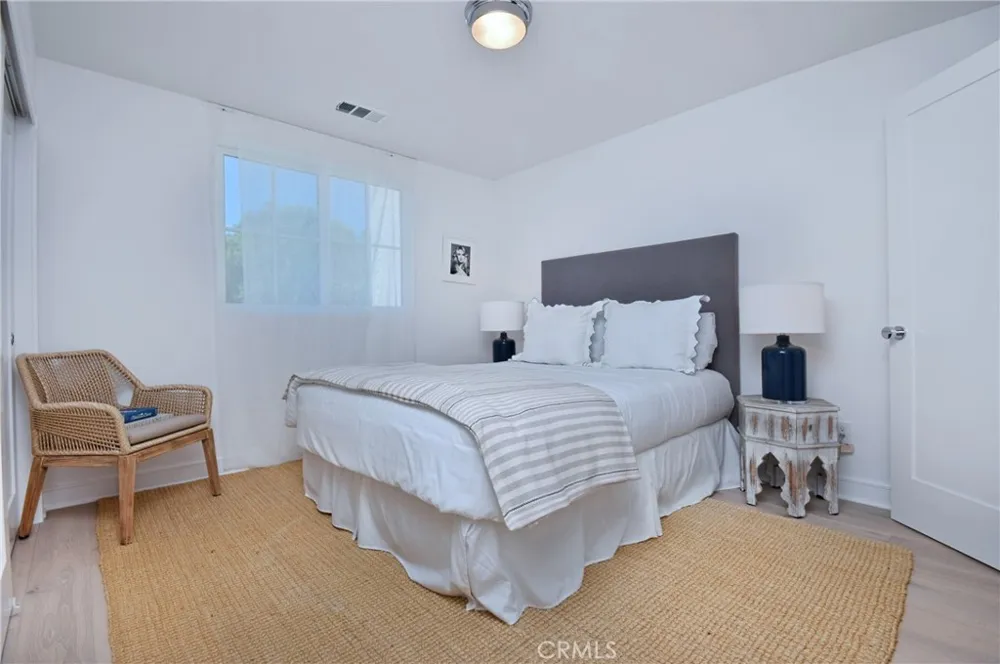 4641 Cahuenga Boulevard Toluca Lake, CA 91602
