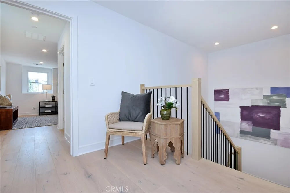 4641 Cahuenga Boulevard Toluca Lake, CA 91602
