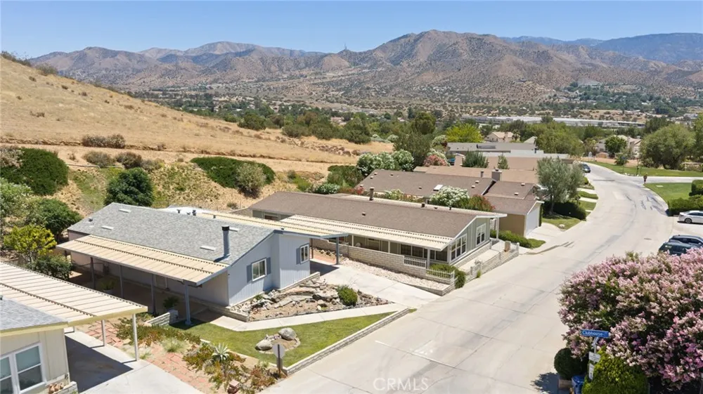 33105 Santiago Road #7 Acton, CA 93510