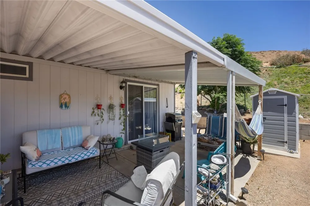 33105 Santiago Road #7 Acton, CA 93510